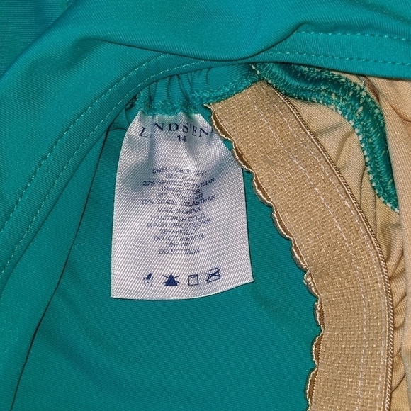 Turquoise Tankini with Ruched Sides Halter Top from Lands' End - Picture 4 of 6